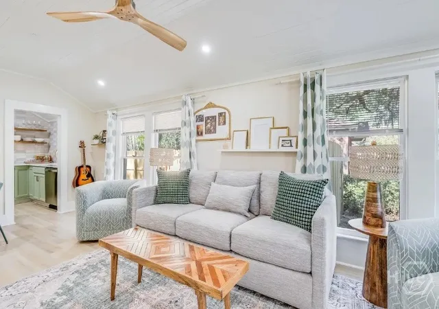 Photo 4 of Single family home for sale at 413 E Mell St, Pooler, GA 31322 | MLS# SA357485 | Listing updated on 2026-08-25