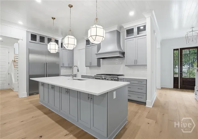 Photo 3 of Single family home for sale at 6 Fiddler Crab Ln, Savannah, GA 31411 | MLS# SA363501 | Listing updated on 2026-08-28