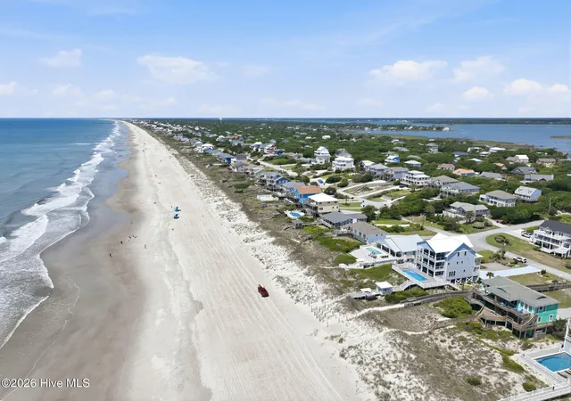 Photo 4 of Single family home for sale at 6203 Ocean Dr, Emerald Isle, NC 28594 | MLS# 100594832 | Listing updated on 2026-10-05