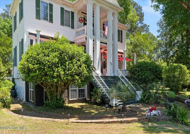 Photo 2 of Single family home for sale at 301 S Alexander Ave, Washington, GA 30673 | MLS# 100598216 | Listing updated on 2026-08-22