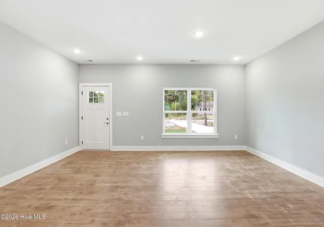 Photo 3 of Single family home for sale at 186 Cherry Rd, Southport, NC 28461 | MLS# 100570585 | Listing updated on 2026-09-05