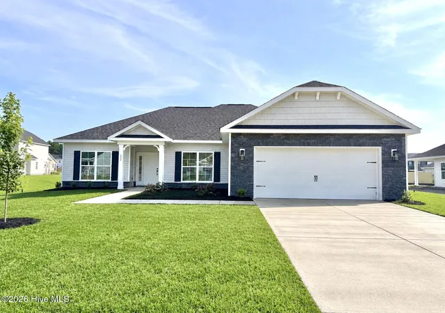 Photo 1 of Single family home for sale at 822 Hidden Brg Dr, Jacksonville, NC 28546 | MLS# 100584355 | Listing updated on 2026-08-31