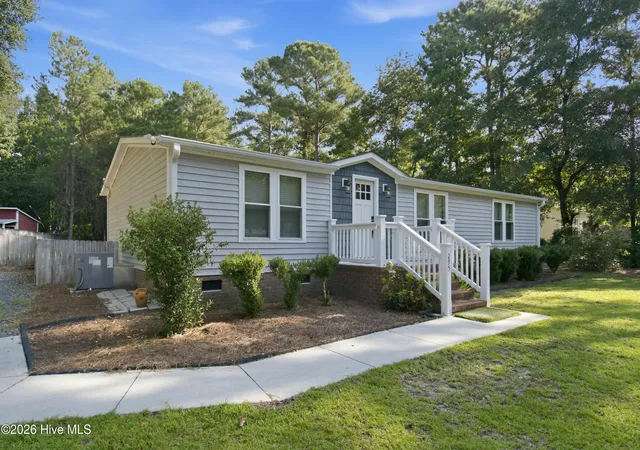 Photo 2 of Manufactured home for sale at 295 Groves Point Cir, Hampstead, NC 28443 | MLS# 100592795 | Listing updated on 2026-09-11