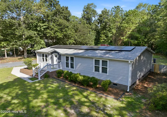 Photo 3 of Manufactured home for sale at 295 Groves Point Cir, Hampstead, NC 28443 | MLS# 100592795 | Listing updated on 2026-09-11
