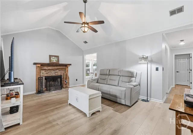 Photo 4 of Single family home for sale at 126 Holcomb St, Savannah, GA 31406 | MLS# SA362278 | Listing updated on 2026-09-13