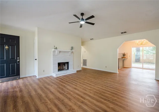 5th image of 28 Jack Snipe Ct W, Richmond Hill, GA 31324 | MLS# SA362749