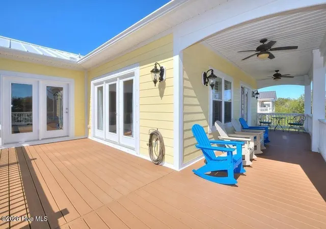 Photo 2 of Single family home for sale at 107 Se 69th St, Oak Island, NC 28465 | MLS# 100599122 | Listing updated on 2026-08-27