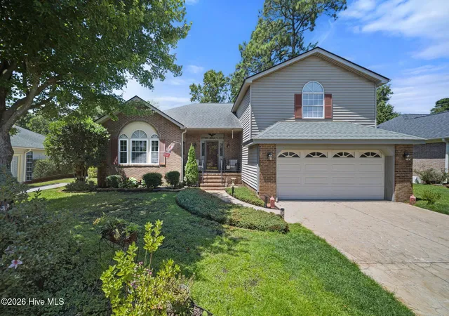 Photo 3 of Single family home for sale at 7017 Brittany Lakes Dr, Wilmington, NC 28411 | MLS# 100594680 | Listing updated on 2026-08-26