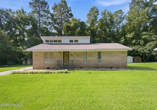 1st image of 713 Pinewood Dr, Whiteville, NC 28472 | MLS# 100593149