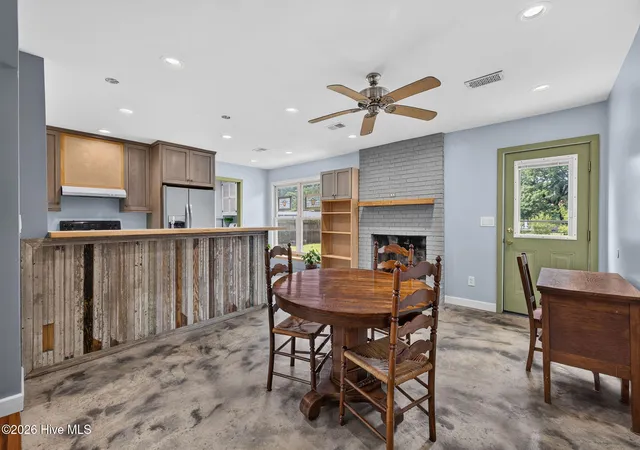 Photo 36 of Single family home for sale at 5010 Lord Tennyson Rd, Wilmington, NC 28405 | MLS# 100594574 | Listing updated on 2026-08-31