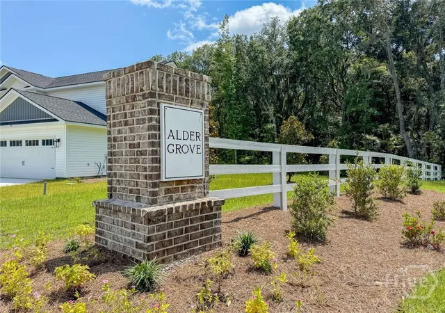 Photo 3 of Single family home for sale at 424 Alder Pass, Midway, GA 31320 | MLS# SA363223 | Listing updated on 2026-08-24