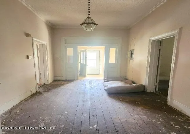 Photo 3 of Single family home for sale at 1702 Old Snow Hl Rd, Kinston, NC 28501 | MLS# 100597555 | Listing updated on 2026-09-10