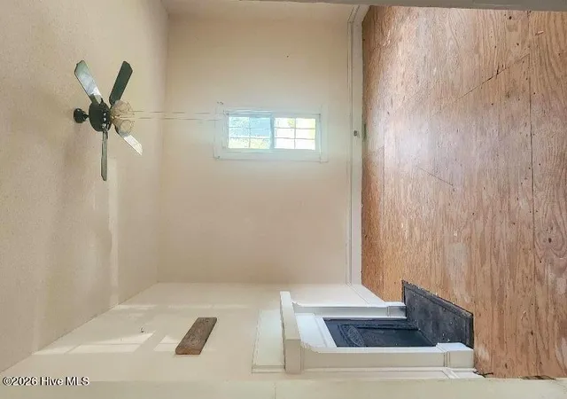 Photo 4 of Single family home for sale at 1702 Old Snow Hl Rd, Kinston, NC 28501 | MLS# 100597555 | Listing updated on 2026-09-10