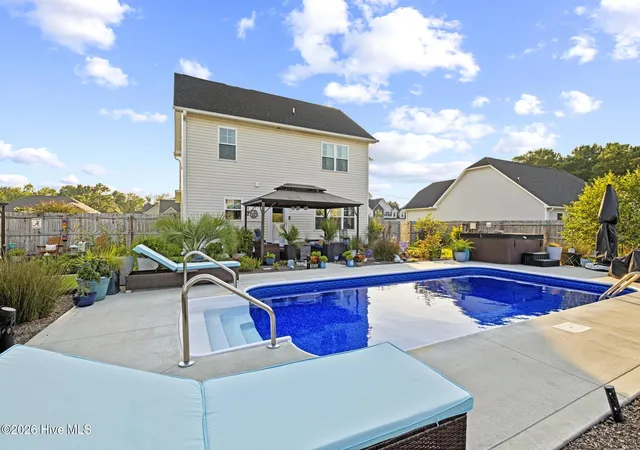 Photo 2 of Single family home for sale at 302 Waylon Way, Holly Ridge, NC 28445 | MLS# 100596580 | Listing updated on 2026-09-23