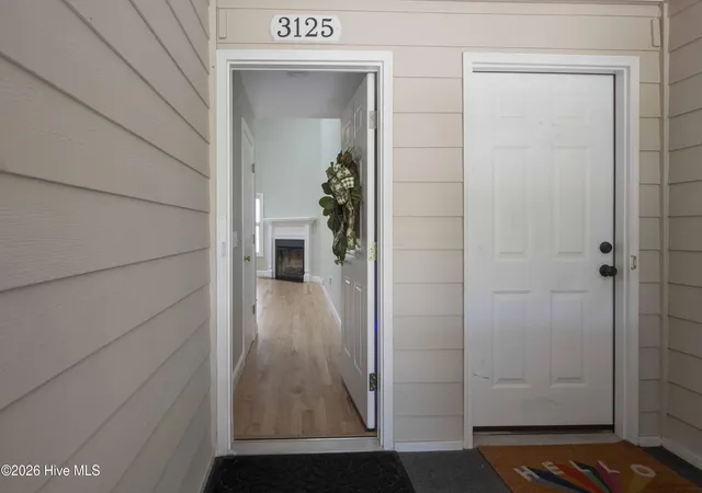 Photo 4 of Townhouse for sale at 3125 Lakeside Cmns Dr SE #37, Southport, NC 28461 | MLS# 100563041 | Listing updated on 2026-08-24