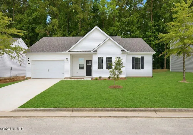 Photo 1 of Single family home for sale at 242 Lake Tyler Dr, New Bern, NC 28560 | MLS# 100565325 | Listing updated on 2026-09-14