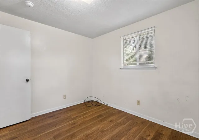 Photo 20 of Single family home for sale at 1135 Collins St, Savannah, GA 31404 | MLS# SA362633 | Listing updated on 2026-08-19