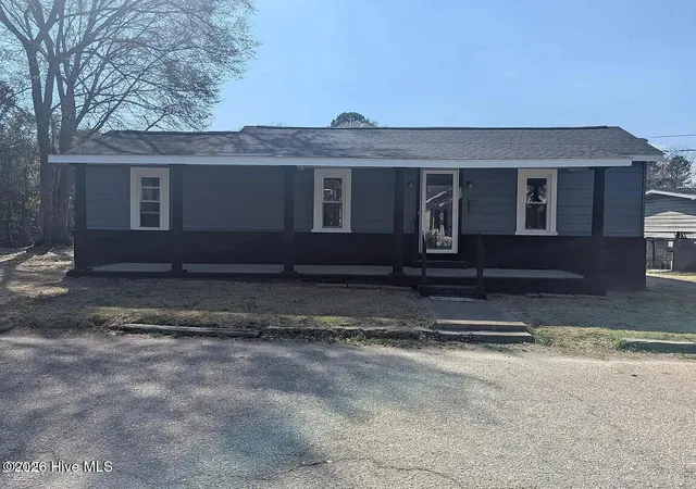 Photo 1 of Single family home for sale at 502 E Surles St, Dunn, NC 28334 | MLS# 100592186 | Listing updated on 2026-09-15