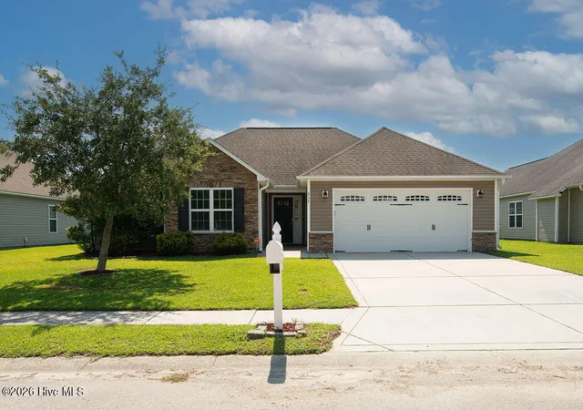 Photo 2 of Single family home for sale at 837 Dynasty Dr, Jacksonville, NC 28546 | MLS# 100597231 | Listing updated on 2026-09-28