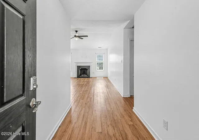 Photo 3 of Single family home for sale at 837 Dynasty Dr, Jacksonville, NC 28546 | MLS# 100597231 | Listing updated on 2026-09-28