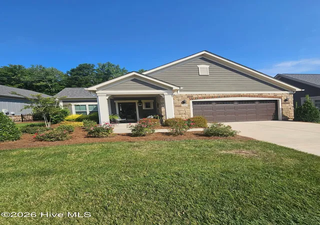 Single family home for sale at 2008 Trailwood Dr, Matthews, NC 28104 | MLS# 100596420