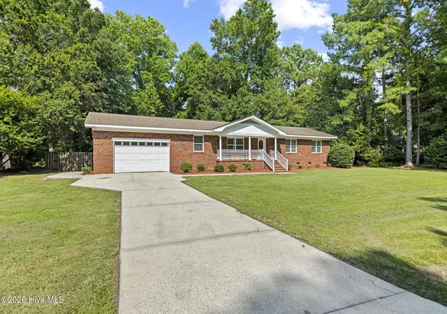 Photo 3 of Single family home for sale at 118 S Belvedere Dr, Hampstead, NC 28443 | MLS# 100593138 | Listing updated on 2026-08-23