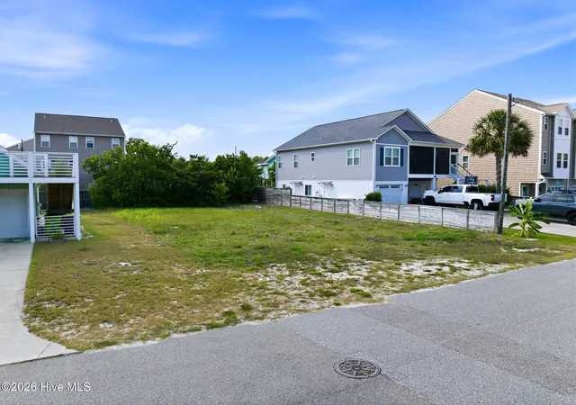 Photo 3 of Land for sale at 817 Kenneth Ave, Carolina Beach, NC 28428 | MLS# 100598174 | Listing updated on 2026-09-14