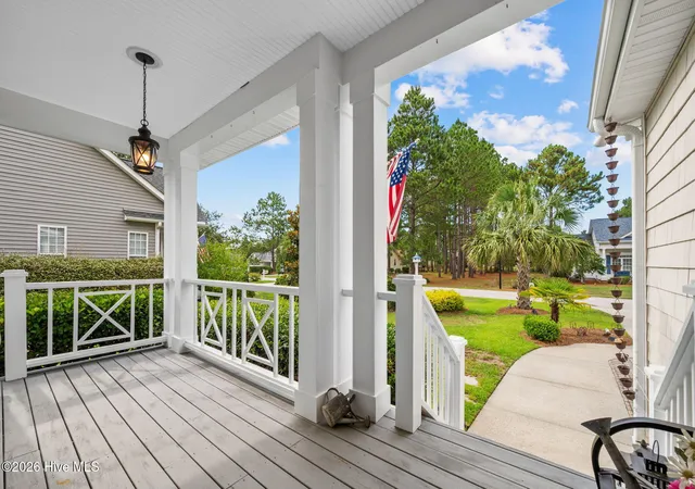 Photo 3 of Single family home for sale at 3705 Willow Lake Dr Se, Southport, NC 28461 | MLS# 100589824 | Listing updated on 2026-08-19