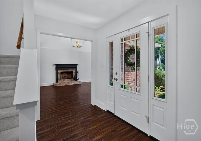 Photo 3 of Single family home for sale at 119 Blueleaf Ct, Savannah, GA 31410 | MLS# SA361040 | Listing updated on 2026-08-19