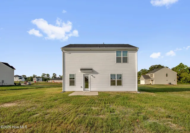 Photo 2 of Single family home for sale at 94 Coachman Ln, Autryville, NC 28318 | MLS# 100577149 | Listing updated on 2026-10-02
