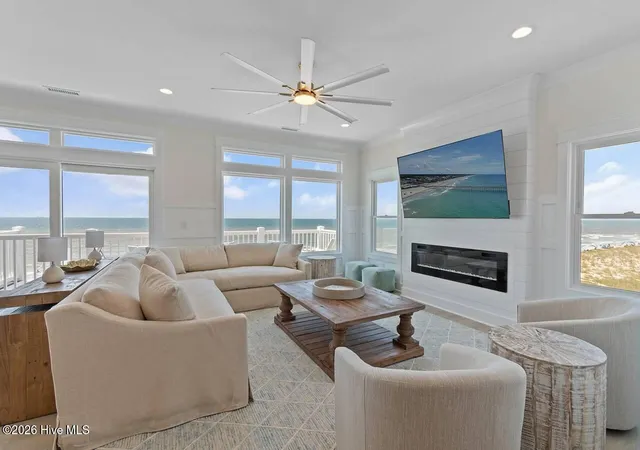 Photo 3 of Single family home for sale at 923 E Beach Dr, Oak Island, NC 28465 | MLS# 100590957 | Listing updated on 2026-09-14