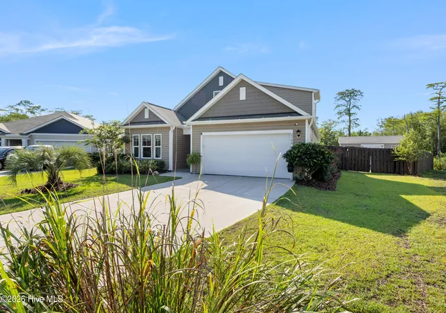 Photo 3 of Single family home for sale at 2300 Harbor Lights Ct Se #Lot 65, Bolivia, NC 28422 | MLS# 100597772 | Listing updated on 2026-09-14