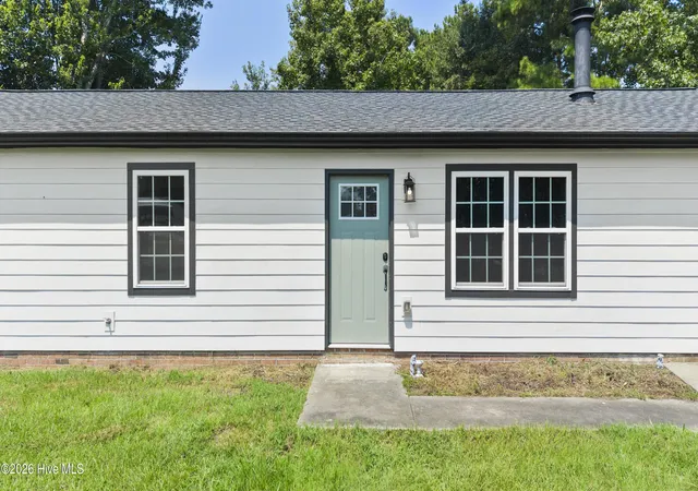 Photo 2 of Single family home for sale at 111 Pirates Ln, Havelock, NC 28532 | MLS# 100596032 | Listing updated on 2026-09-14