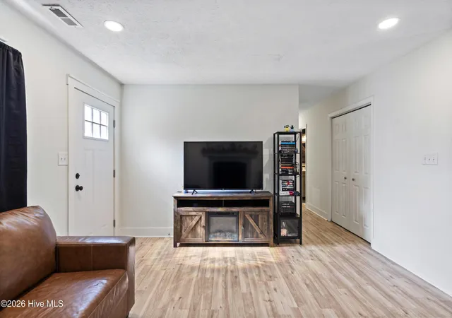 Photo 3 of Single family home for sale at 111 Pirates Ln, Havelock, NC 28532 | MLS# 100596032 | Listing updated on 2026-09-14