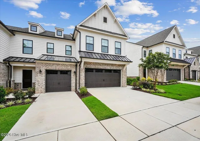 Photo 3 of Townhouse for sale at 102 Paperwhite Pl #225, Clayton, NC 27527 | MLS# 100589523 | Listing updated on 2026-09-01