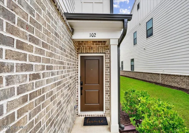 Photo 4 of Townhouse for sale at 102 Paperwhite Pl #225, Clayton, NC 27527 | MLS# 100589523 | Listing updated on 2026-09-01