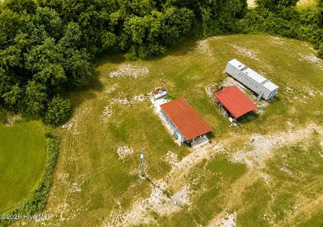Photo 4 of House for sale at 5601 Snags Path Rd, Pink Hill, NC 28572 | MLS# 100598846 | Listing updated on 2026-09-01
