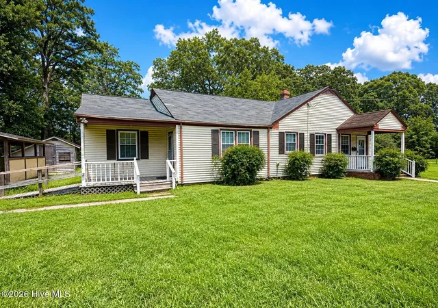 Photo 1 of Single family home for sale at 117 Brinkley Pl, Plymouth, NC 27962 | MLS# 100593963 | Listing updated on 2026-10-05