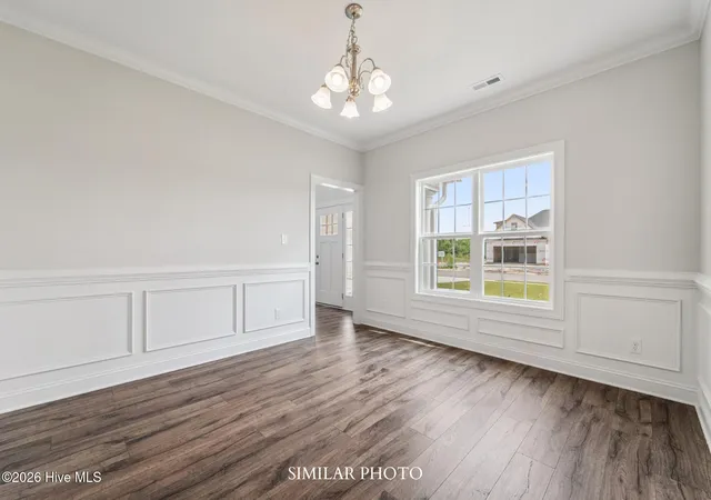 Photo 4 of Single family home for sale at 122 Sanctuary St, Jacksonville, NC 28546 | MLS# 100592035 | Listing updated on 2026-09-17