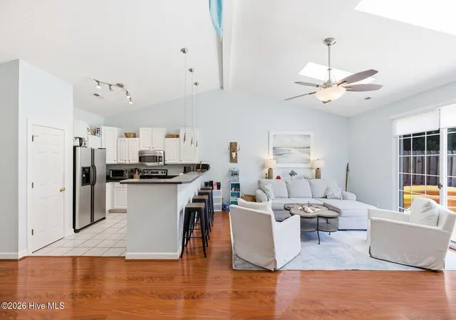 Photo 4 of Townhouse for sale at 5006 Carleton Dr #109, Wilmington, NC 28403 | MLS# 100588972 | Listing updated on 2026-08-29
