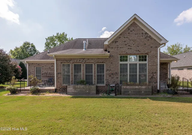 Photo 2 of Single family home for sale at 205 Jack Pl, Winterville, NC 28590 | MLS# 100597708 | Listing updated on 2026-09-16