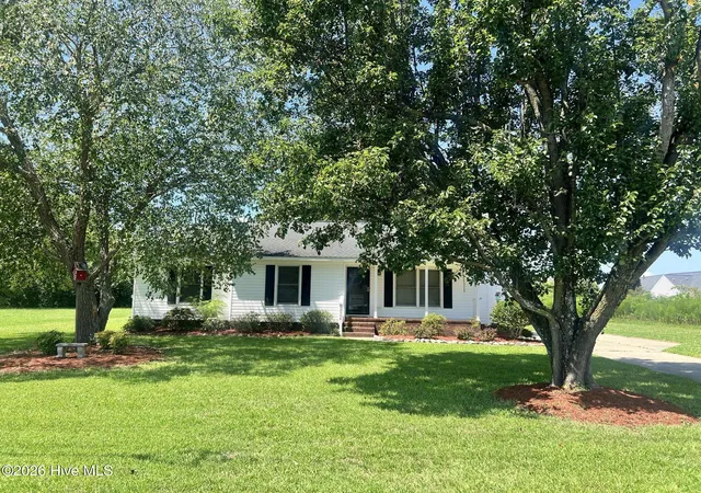 Photo 1 of Single family home for sale at 2504 Thomas Langston Rd, Winterville, NC 28590 | MLS# 100598198 | Listing updated on 2026-09-17
