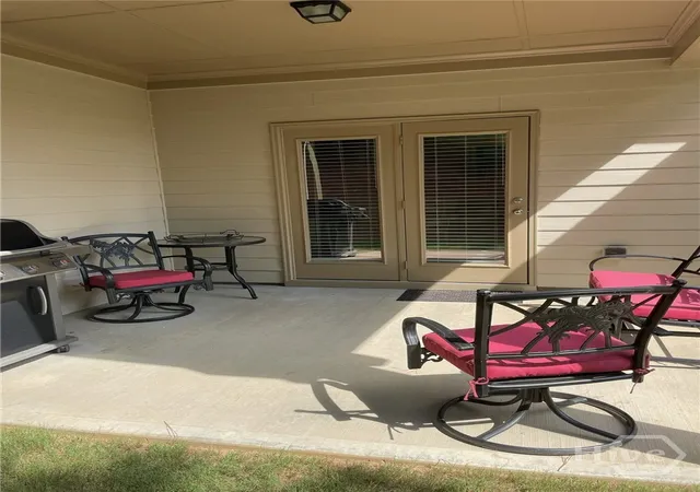 Photo 2 of Single family home for sale at 620 Lakeview Bnd Cir, Jefferson, GA 30549 | MLS# CL361980 | Listing updated on 2026-08-19