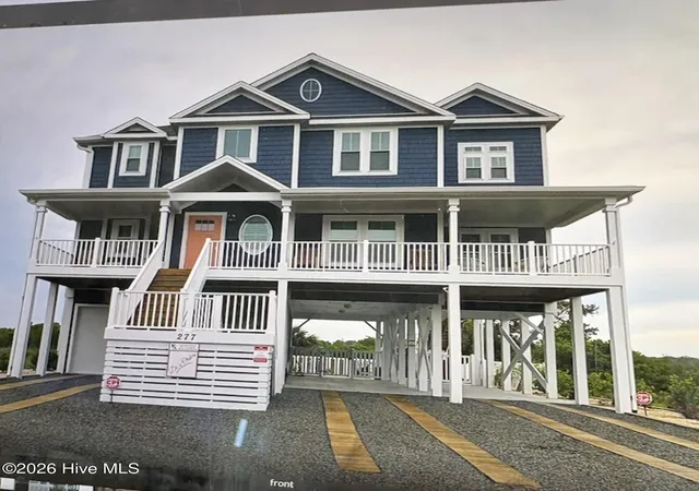 Photo 2 of Single family home for sale at 211 Grandview Dr, Sneads Ferry, NC 28460 | MLS# 100599084 | Listing updated on 2026-08-26