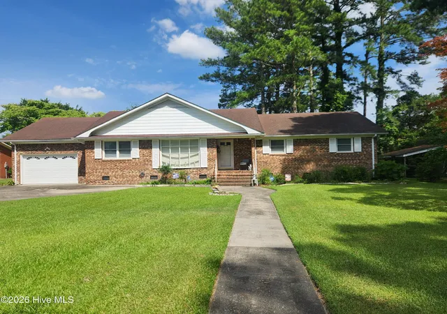 Photo 1 of Single family home for sale at 103 Ellison Dr, Washington, NC 27889 | MLS# 100594399 | Listing updated on 2026-09-16