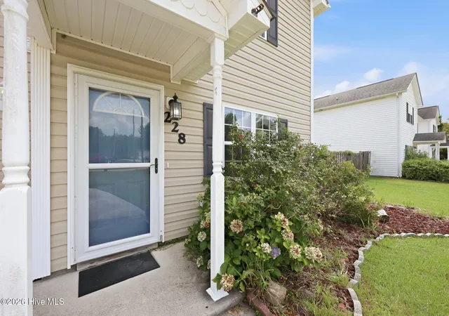 Photo 2 of Townhouse for sale at 228 Smallwood Rd, Hubert, NC 28539 | MLS# 100590585 | Listing updated on 2026-09-20
