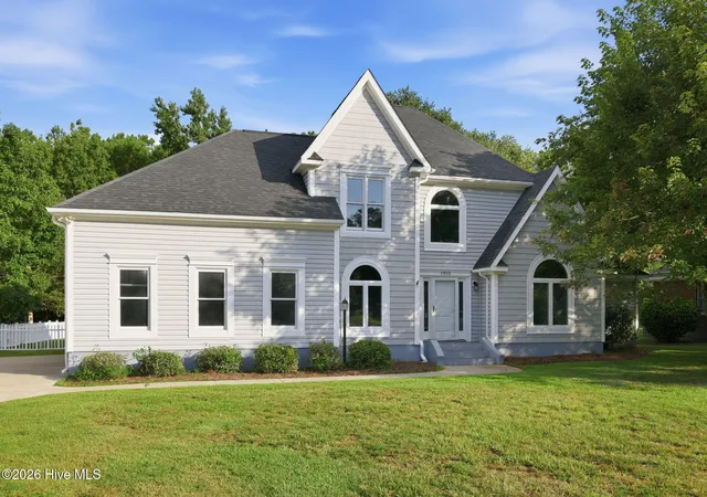 Photo 2 of Single family home for sale at 1912 Snowy Egret Dr, Morehead City, NC 28557 | MLS# 100597694 | Listing updated on 2026-08-24