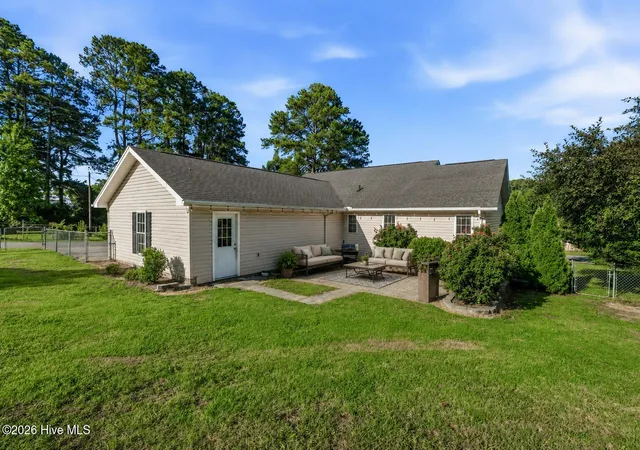 Photo 2 of Single family home for sale at 230 Colonial Dr, Rockingham, NC 28379 | MLS# 100587886 | Listing updated on 2026-09-23