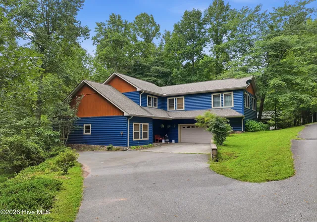 Photo 1 of Single family home for sale at 95 Breezy Brk Ln #5, Hayesville, NC 28904 | MLS# 98524006 | Listing updated on 2026-08-24