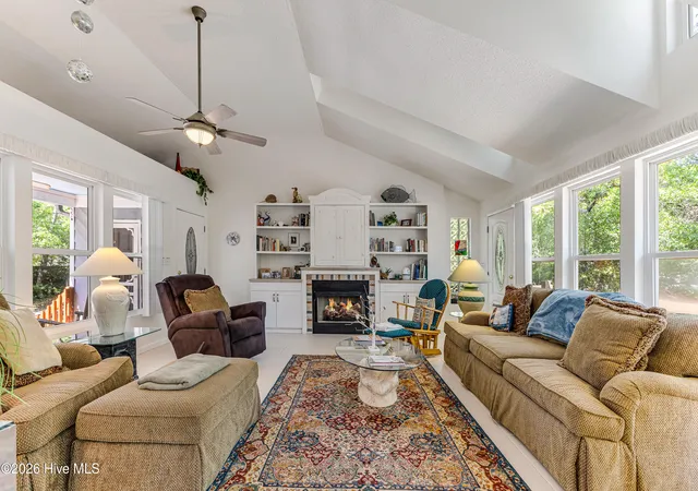 Photo 4 of Single family home for sale at 2903 E Oak Is Dr, Oak Island, NC 28465 | MLS# 100571669 | Listing updated on 2026-08-19